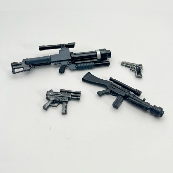 Jayne Cobb Serenity/Firefly 7” doll with 4 guns🧡 - Picture 8 of 11